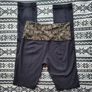 LULULEMON Black Camo Full Length Yoga Leggins Small